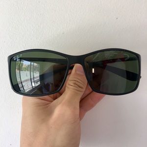 Ray-Ban RB4179 Black/Green Classic Rectangular